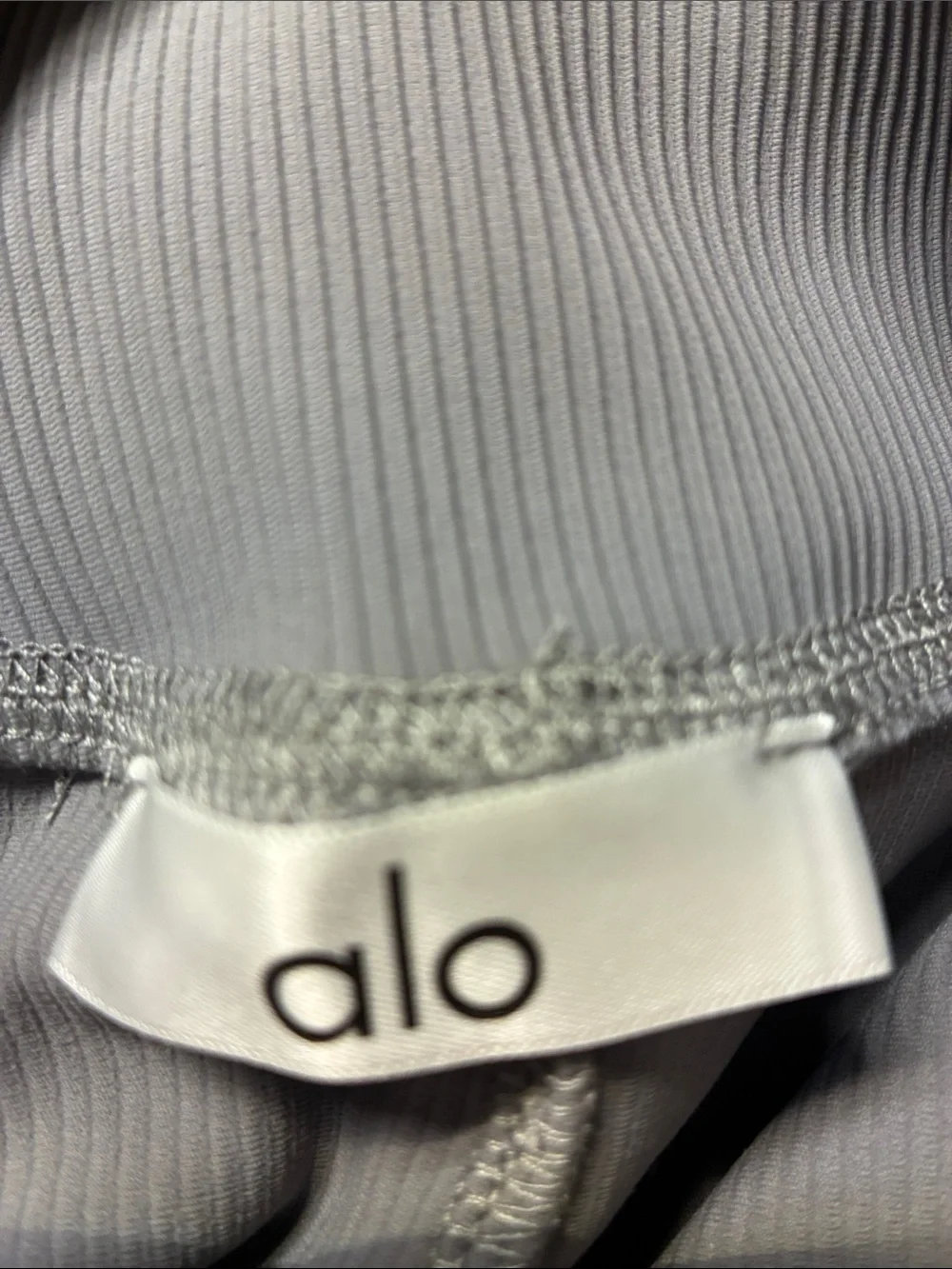 ALO Yoga High-Waist Leggings in Gray Sz M